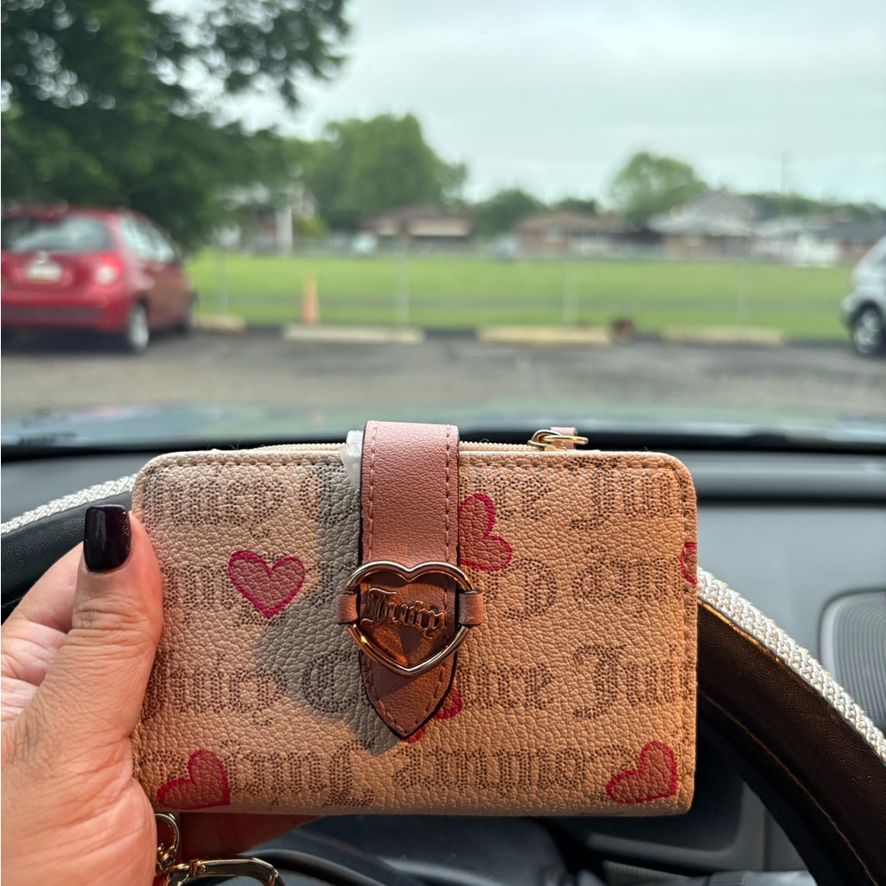 Juicy Couture Heart-Patterned Wallet - Brown and Red
